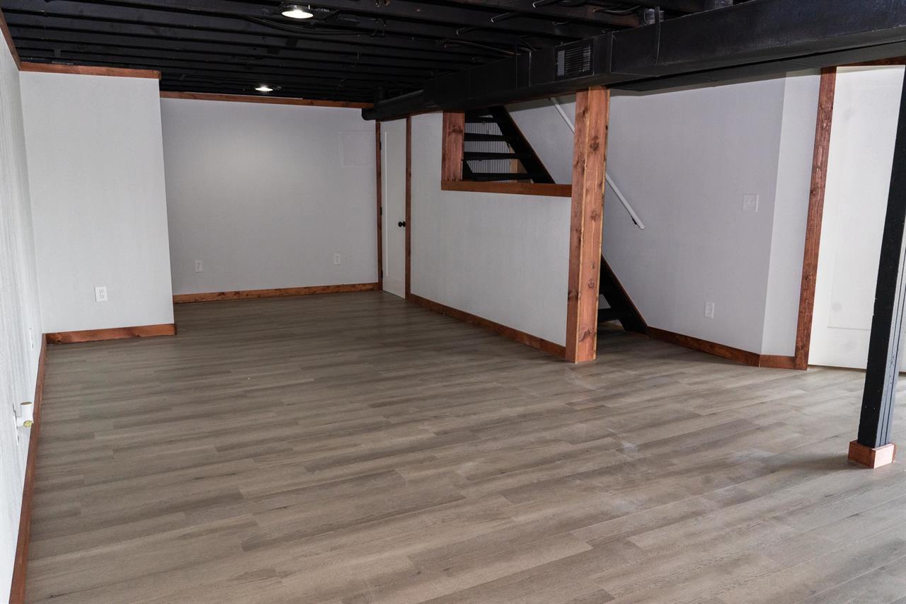 For Sale: 15798 S PRAIRIE CREEK RD, Rose Hill KS